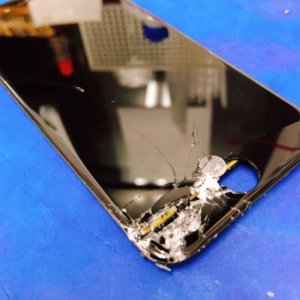 iPhone8 パネル破損 液晶交換 | 取手市高須
