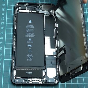 iPhone7Plus バッテリー交換| 取手市新川