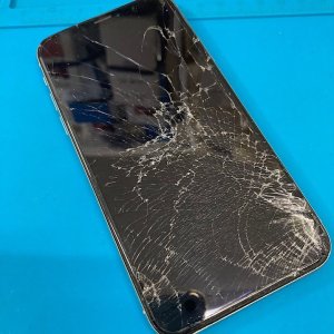 iPhoneX  液晶交換修理| 我孫子市相島新田