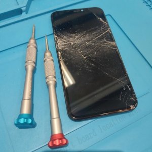 iPhone12液晶交換修理| 我孫子市新々田
