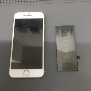 iPhone8  バッテリー交換修理 | 千葉県我孫子市根戸新田