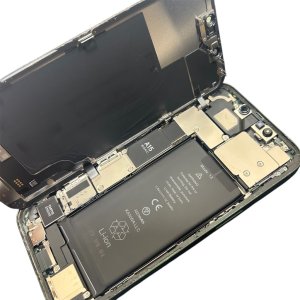 iPhone13　バッテリー交換