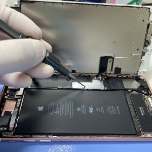 iPhoneSE3液晶交換| 茨城県取手市浜田