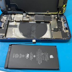 iPhone13 バッテリー劣化 電池交換 即日修理| 龍ケ崎市長峰町