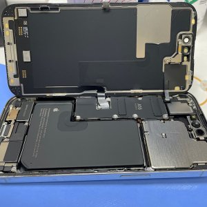 即日修理 iPhone14pro 液晶交換| 茨城県取手市毛有