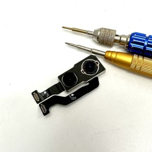 iPhone11　アウトカメラ交換修理