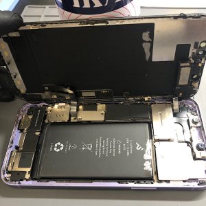 Apple iPhone12/フロントパネル交換修理/iPhone修理SHOP入間春日町いなげや店/埼玉県所沢市榎町
