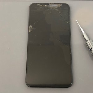 iPhone11ProMAX ◎フロントパネル交換 ◎埼玉県飯能市笠縫 iPhone修理SHOP入間春日町いなげや店