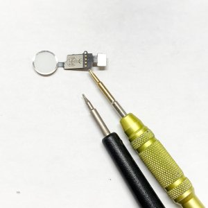 iPhone7 ホームボタン修理