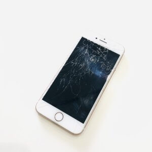 iPhone7 フロントパネル交換