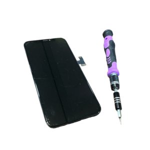 タッチ操作が利かないiPhone11Pro　液晶交換