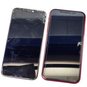 【iPhone11 フロントパネル交換】画面のガラスが割れはすぐに修理可能ですのでぜひご相談ください!!|根室市穂香