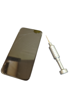 iPhone12 液晶交換