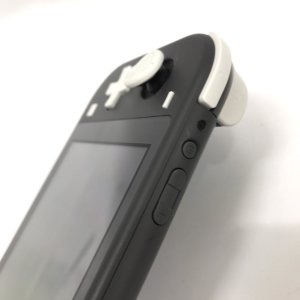 Nintendo Switch Lite ボリュームボタン修理
