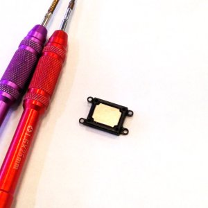 iPhone8 イヤースピーカー修理