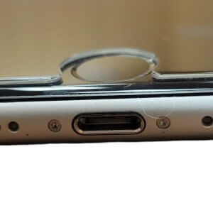 iPhoneSE2　ライトニング修理