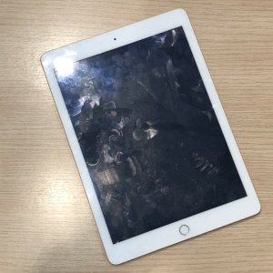 iPadAir2 バッテリー交換 修理