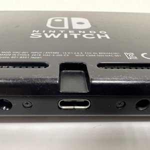 Nintendo Switch ドックコネクター交換修理
