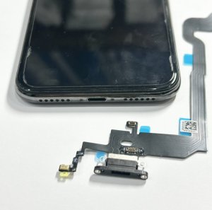 iPhoneX ライトニング交換