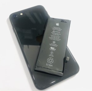 iPhoneSE2 バッテリー交換
