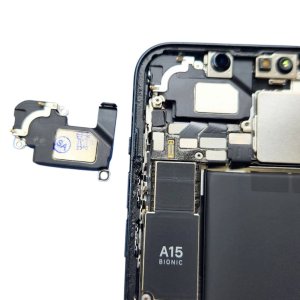 【iPhone13 イヤースピーカー交換】通話相手の声がとても小さく聞こえにくい!!ご不便を感じた時はご相談ください。|根室市宝林町