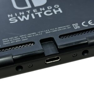 Nintendo SWITCH ライトニング交換