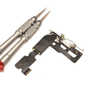 iPhone7Plus ライトニング交換