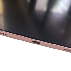 【iPad Air4 ライトニング交換】アイパッドの修理も承っております!!|根室市穂香