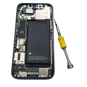 【iPhone13 バッテリー交換】13もバッテリー交換が必要なタイミングとなってきております!!お気軽にご相談ください。|根室市曙町