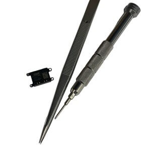 iPhone8　イヤースピーカー交換