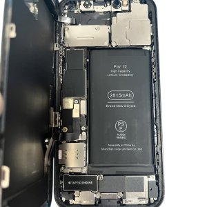 iPhone12 バッテリー交換