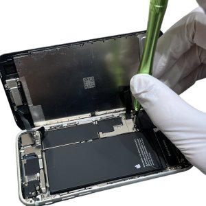 iPhoneSE3 【アイフォンSE3】 バッテリー交換