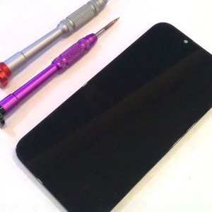 iPhone13液晶交換