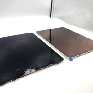 【iPad Air 第4世代 フロントパネル交換】ガラスにひびが生じたら症状が悪化する前に修理をしましょう｜前橋市下佐鳥町
