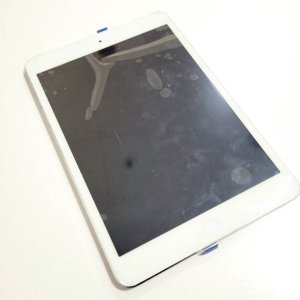 iPadmini4 フロントパネル交換