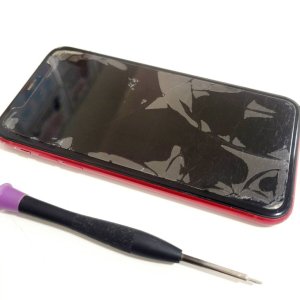 iPhoneXR フロントパネル交換