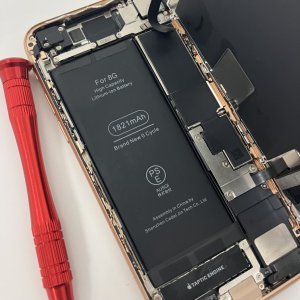 iPhone8 バッテリー交換修理