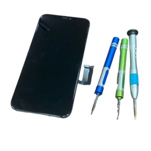 ブラックアウト！iPhone11Pro　液晶交換