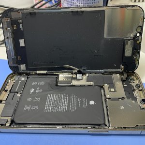龍ケ崎iPhone即日修理 | iPhone11ProMaxバッテリー交換修理| 龍ケ崎市野原町