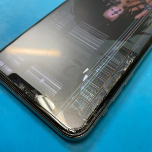 iPhone11ProMax 液晶交換| 龍ケ崎市松葉| 龍ケ崎の皆さん、iPhone即日対応お任せください！
