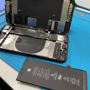 iPhoneSE2 バッテリー交換| 柏市加賀| バッテリー交換なら即日30分！