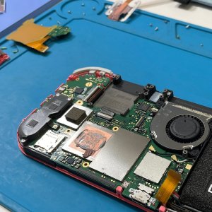 任天堂SwitchLight ゲームスロット交換| 千葉県我孫子市久慈家| ゲームスロット交換もご予約で即日対応！