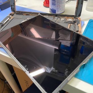 iPad 9液晶交換| 我孫子市中里| iPadの液晶交換もご予約で即日対応致します!