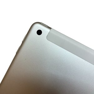 iPad6 アウトカメラ交換修理