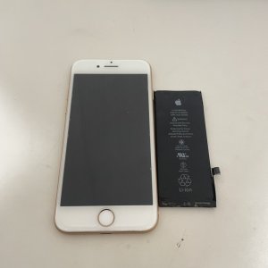iPhone8　バッテリー交換
