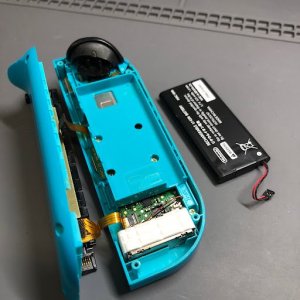 Nintendo Switch (任天堂 スイッチ) ジョイコン修理| 龍ケ崎市城下| 即日修理致します!