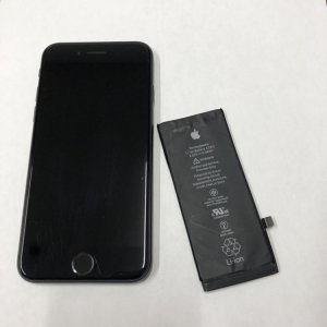 iPhone8 バッテリー交換