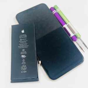 iPhone12 バッテリー交換