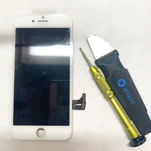 iPhone8 フロントパネル交換