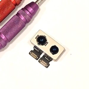 iPhone8Plus アウトカメラ交換